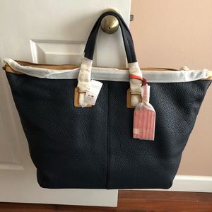 Coach Legacy Soft Pebble Travel Bag - midnight NWT